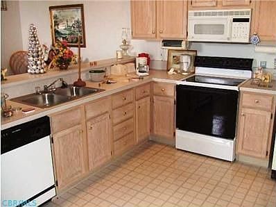 3rd image of 5614 Brickstone Pl