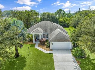 657 Brush Foot Dr, Sebastian, FL 32958