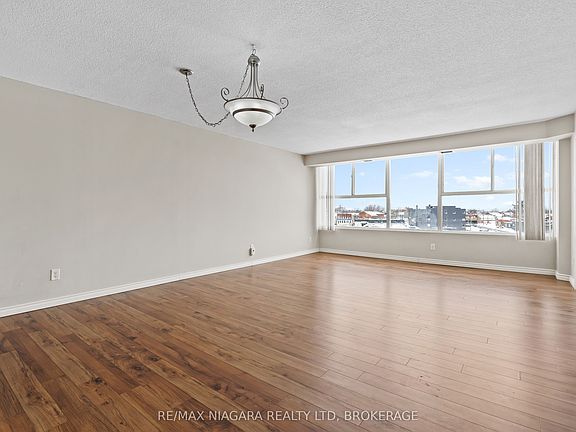 5th image of 7 Gale Cres Unit 502