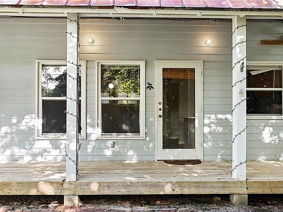 4th image of 754 N Westmoreland Dr #3