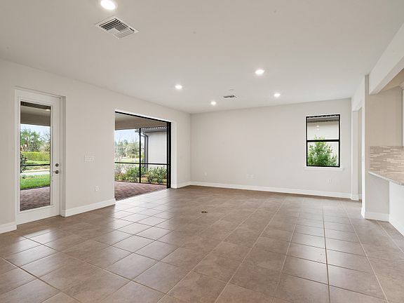 Connected gathering room