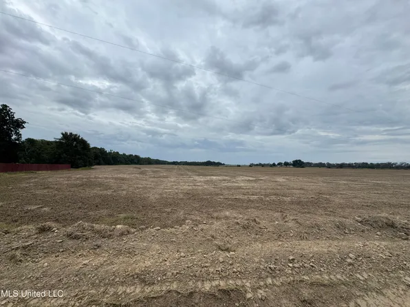 122 Courtney Rd, Indianola, MS 38751