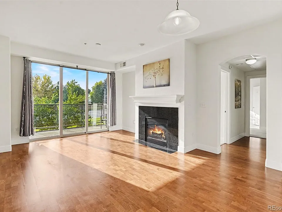 9039 E Panorama Cir #205-B