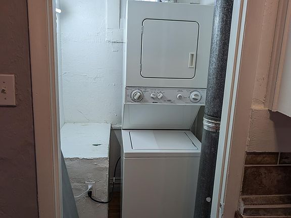 4th image of 401 S Pearl St #401