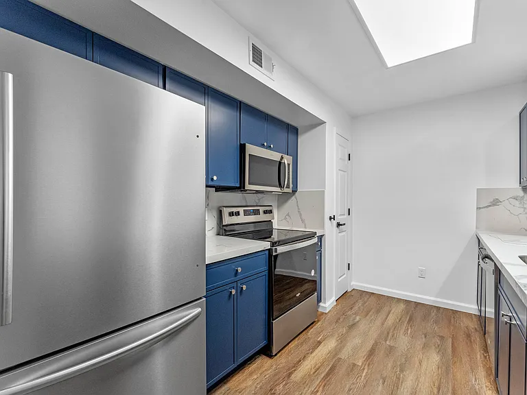 482 N Pin Oak Pl #302 — Photo 8