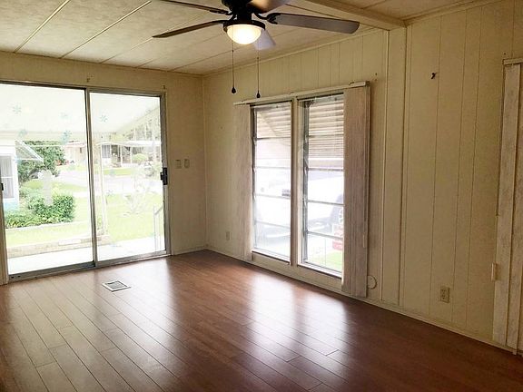 4th image of 3150 NE 36th Ave Lot 177