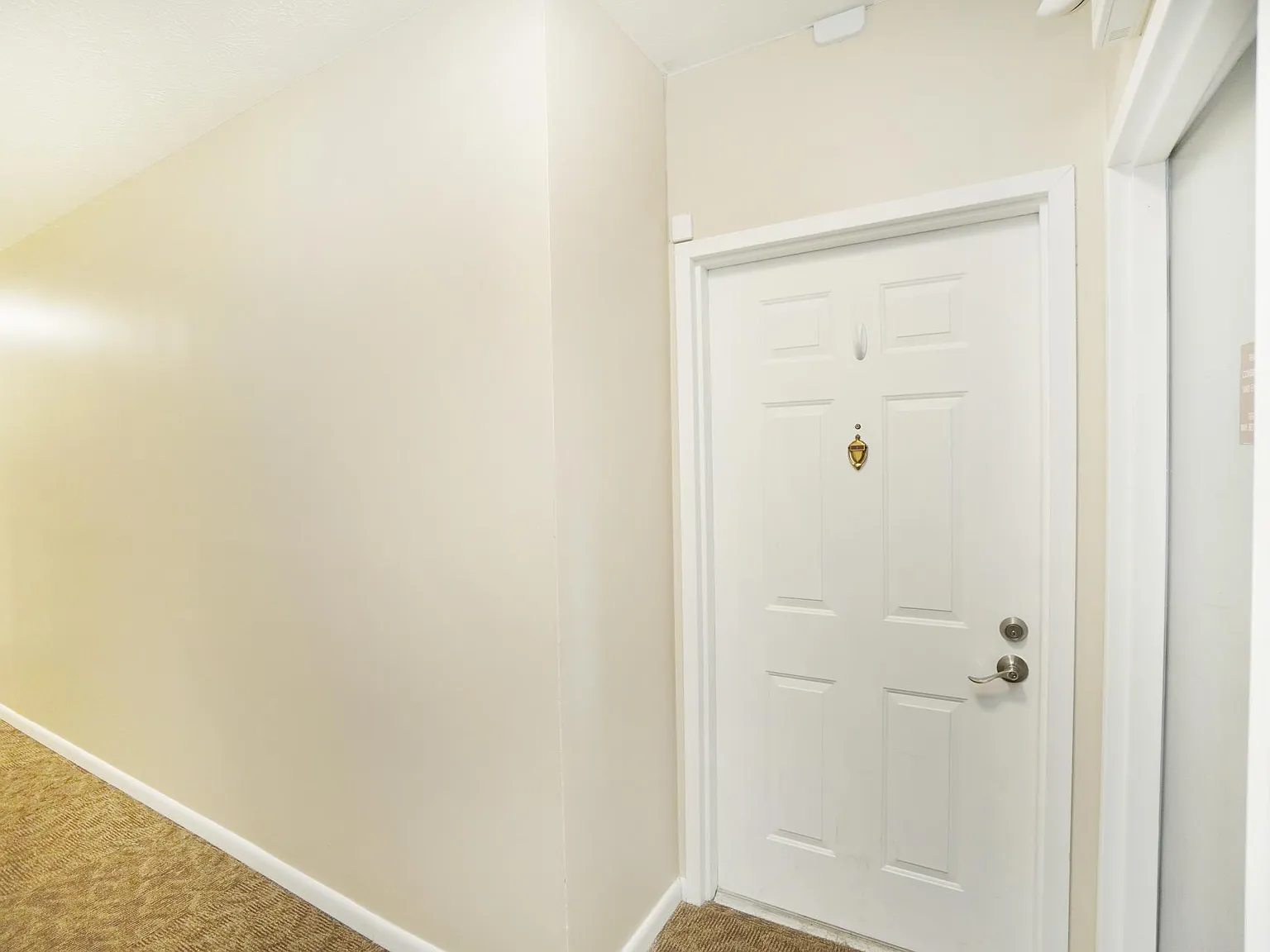 2 bed, 1025 sqft, $1,750 — Photo 4