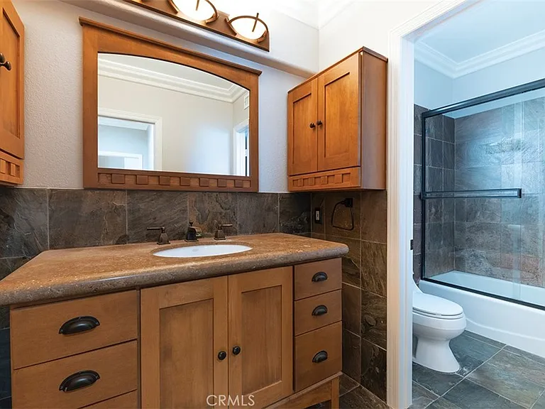 1417 Sea Ridge Dr — Photo 17