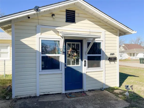 102 S 12th St, Tecumseh, OK 74873
