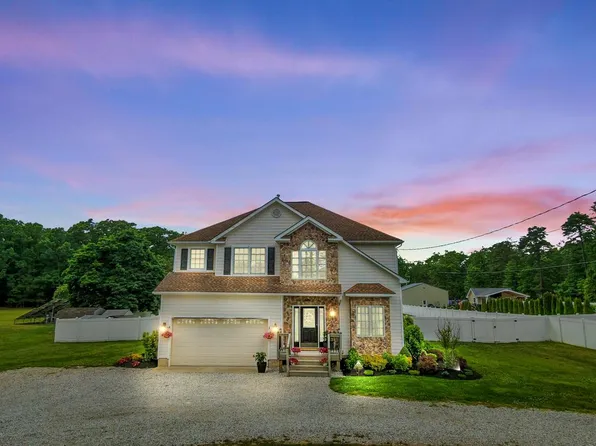1110 Columbia Rd, Hammonton, NJ 08037