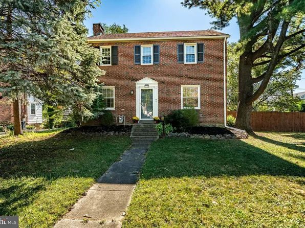 2708 Garrett Rd, Drexel Hill, PA 19026