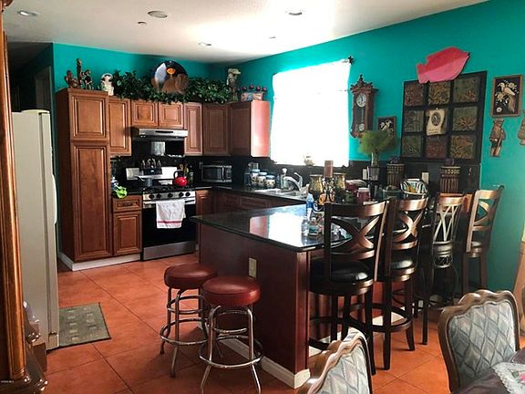 4th image of 11210 Aster St