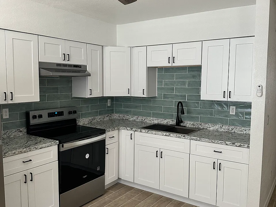2250 W Southern Ave #14