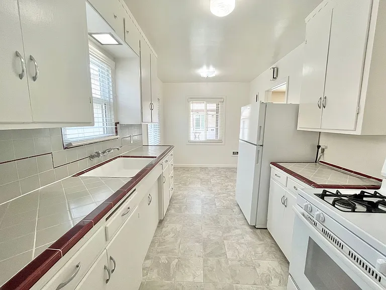 2313 - 2315 T Street — Photo 5