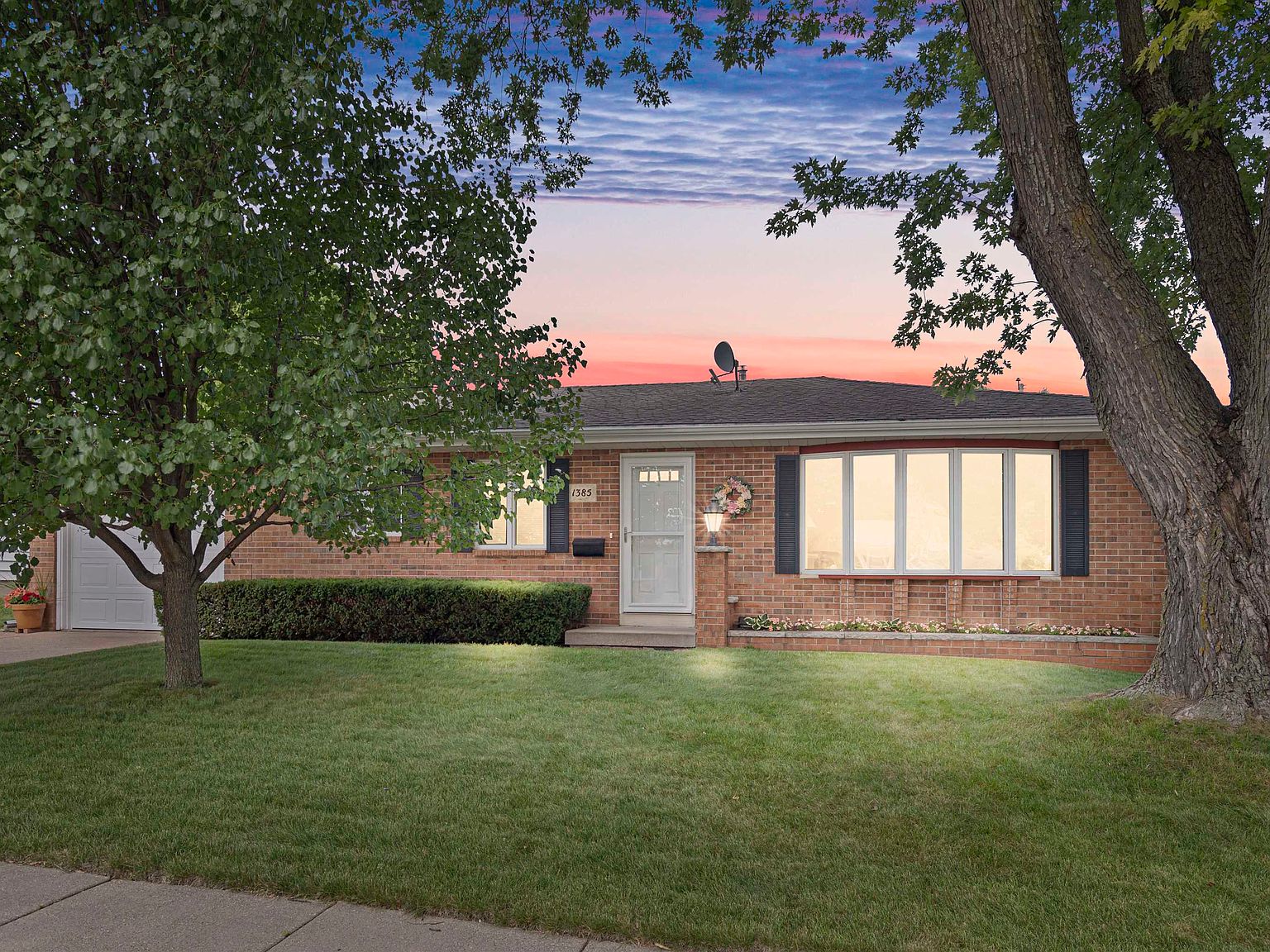 1385 Altura Dr, Dubuque, IA 52001 MLS 147833 Zillow