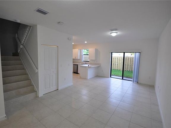 5th image of 20554 NE 2nd Ave #20554