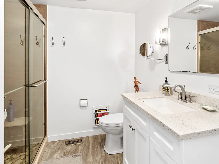 106 Rutland Rd — Photo 23