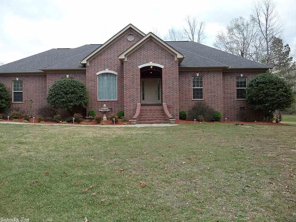 1st image of 30 Winston Dr