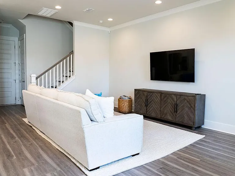 3085 Sturbridge Rd — Photo 25