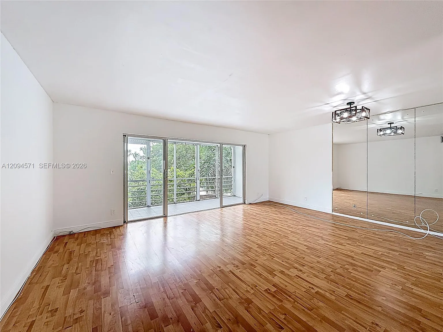 Fairways Royale Condo — Photo 3