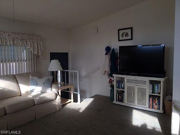 2nd image of 20451 Cumberland Ct