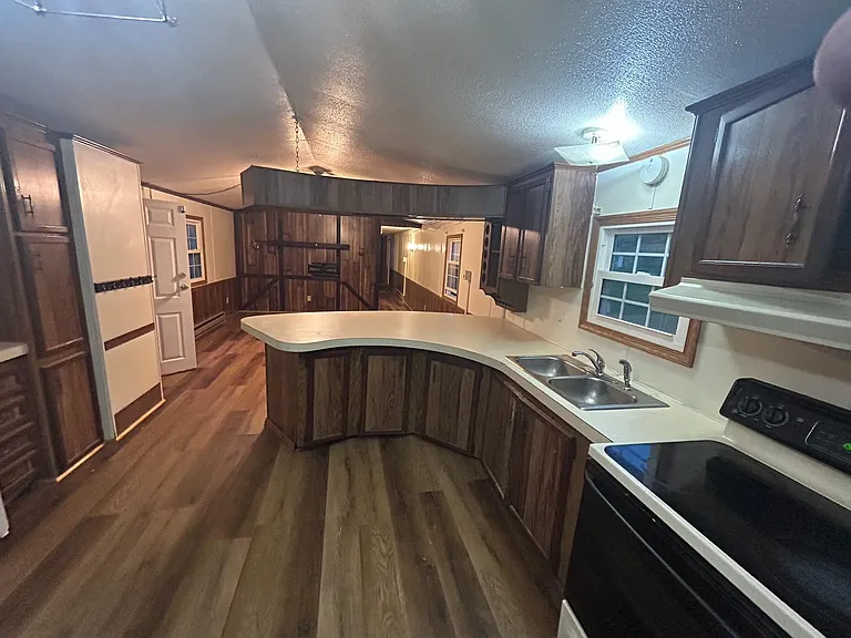 1720 Cooper Ave — Photo 5