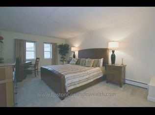 192 Kennedy Dr APT 111, Malden, MA 02148