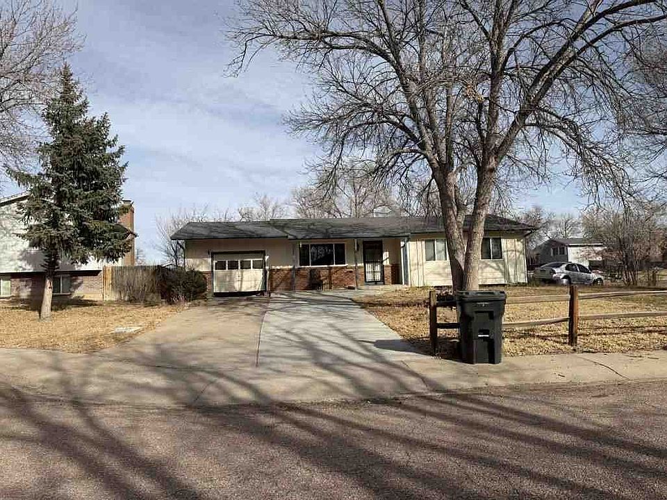 1st image of 6740 Fielding Cir
