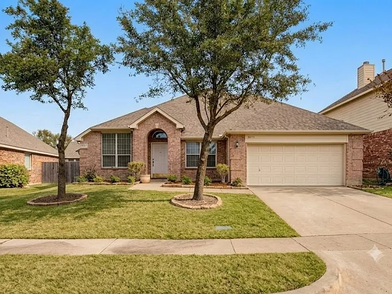 5079 Postwood Dr — Photo 1