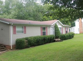 2366 11th Ave NE, Hickory, NC 28601