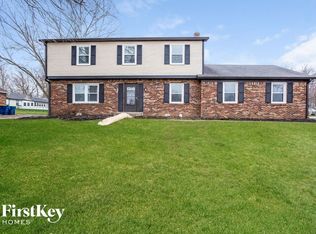 10728 E Lakeshore Dr, Carmel, IN 46033
