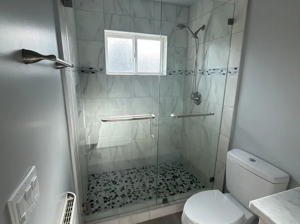 545 Mountain View Ave, Mountain View, CA 94041