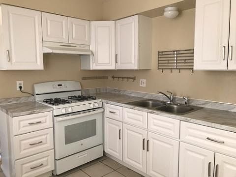 1st image of 3213 Alta Monte Ave NE APT 1