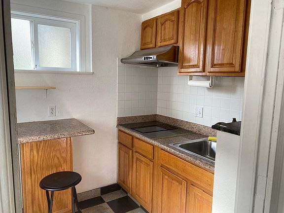 4th image of 775 36th Ave #1