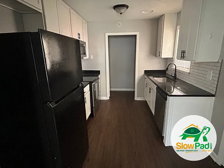 1794 Baldwin Ave — Photo 1