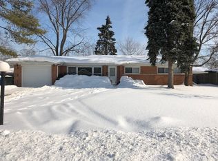 229 Flora Ave, Glenview, IL 60025