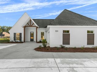 100 Katherine Ct, Madison, MS 39110