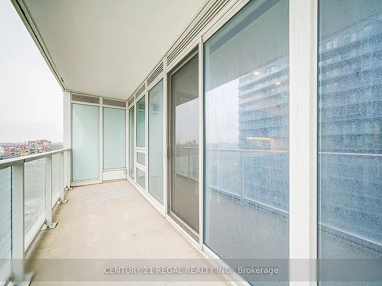 19 Bathurst St #2102 — Photo 9