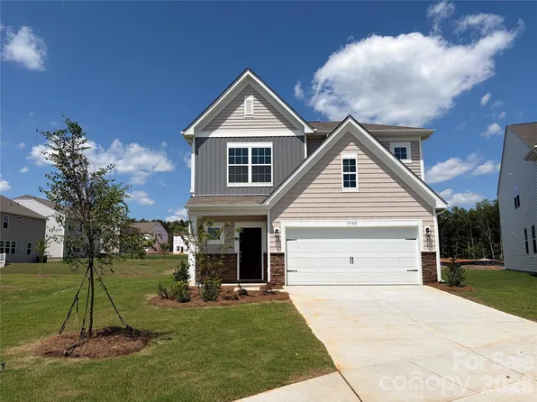 7502 Starwatch Ct, Maiden, NC 28650