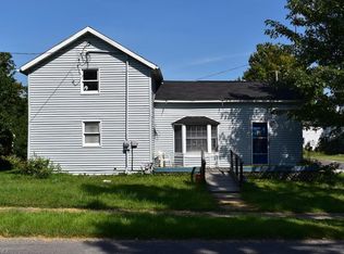 140 Oak St, Andover, OH 44003