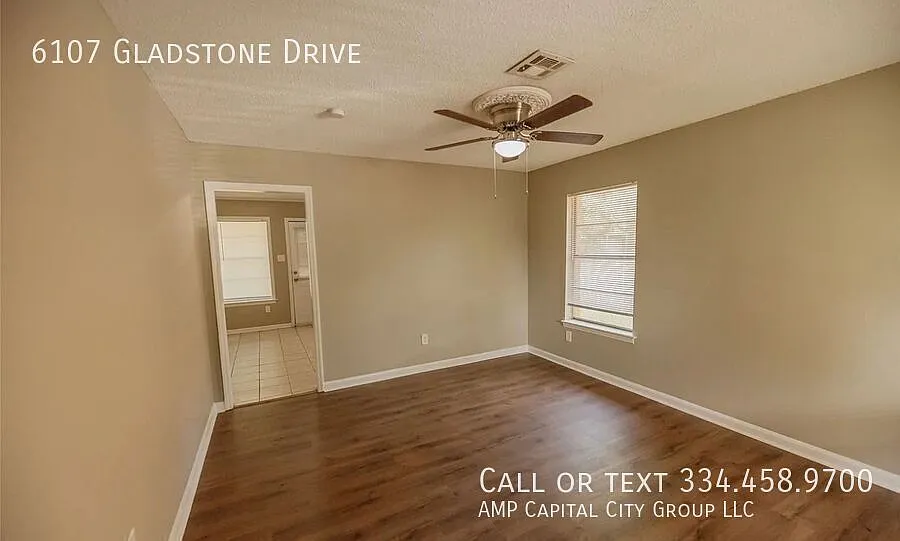 Move-In Ready 4BR/2BA Home with Updated Kitchen & Huge Fenced Backyard! — Photo 4