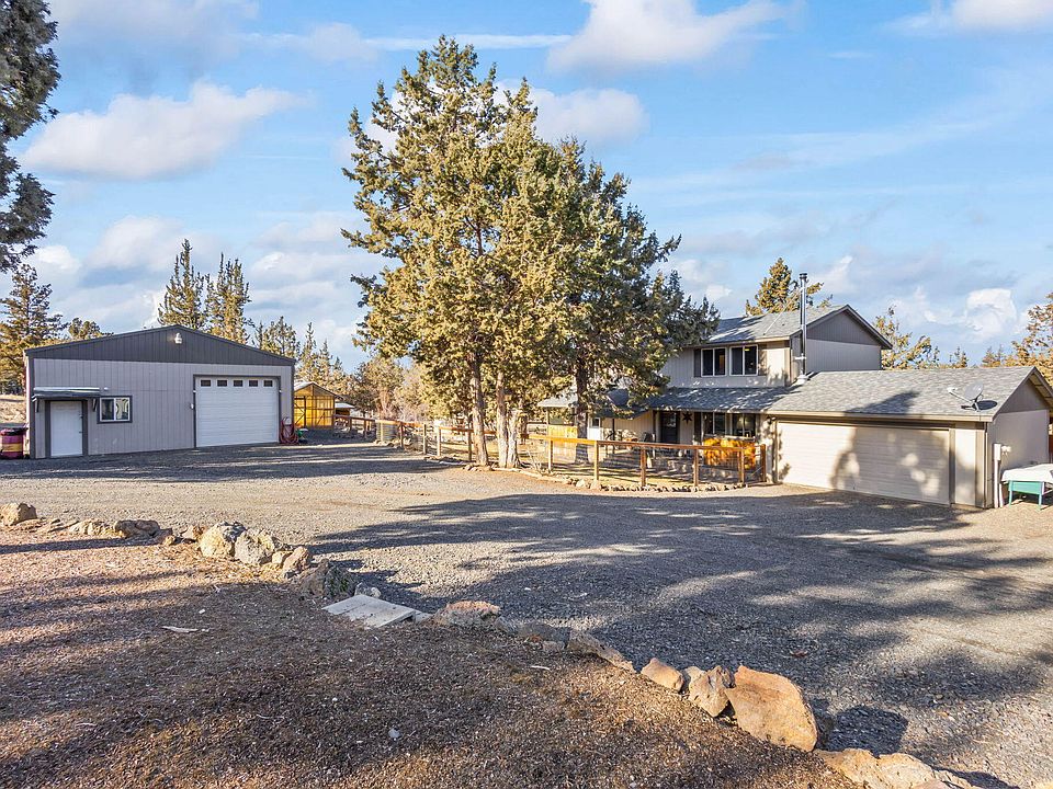 1st image of 3199 SE Maphet Rd