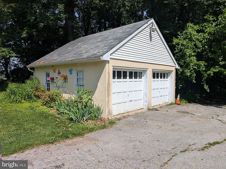 121 E Friendship Church Rd — Photo 30