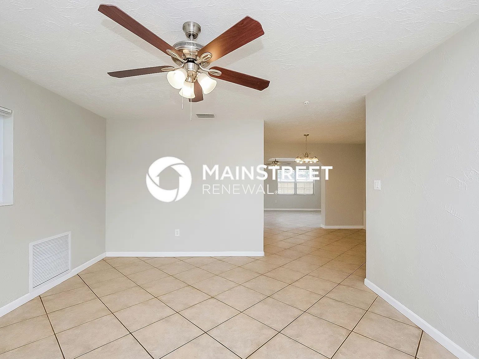 3719 Aloha Dr — Photo 4