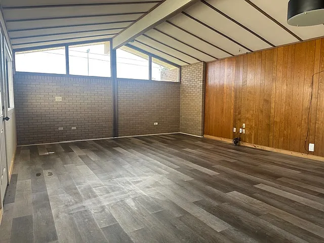 633 Harris St #A — Photo 2