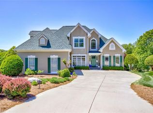3006 Glen Chase Ct, Clemmons, NC 27012