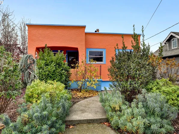 4925 SE 79th Ave, Portland, OR 97206