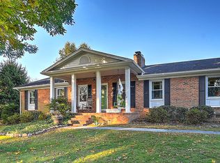 125 Rowan Dr, Bristol, TN 37620