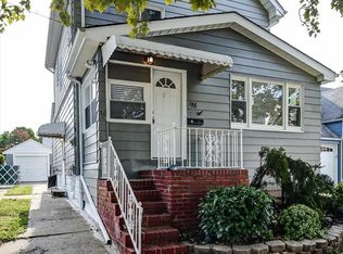 98 Longfellow St, Carteret, NJ 07008