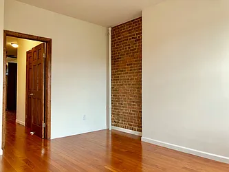 Rented by Nest Seekers International